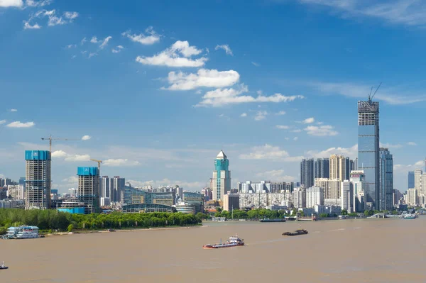 Hubei Wuhan Sommar Stad Skyline Landskap — Stockfoto