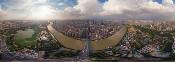 Hubei Wuhan Summer City Skyline Scenery — Stock Photo, Image