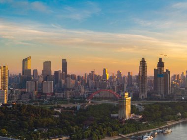 Wuhan Yaz Şehri Gündoğumu Manzarası