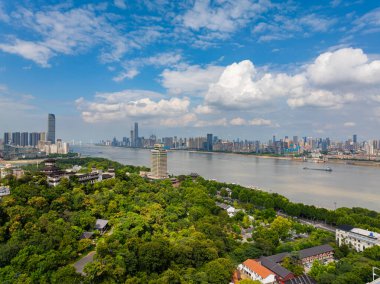 Wuhan şehir simgesi gökyüzü manzarası