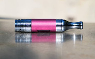 Buharlaştırma ve esrar, marihuana ve tütün için elektronik sigara tankı 