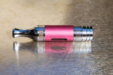 Buharlaştırma ve esrar, marihuana ve tütün için elektronik sigara tankı 