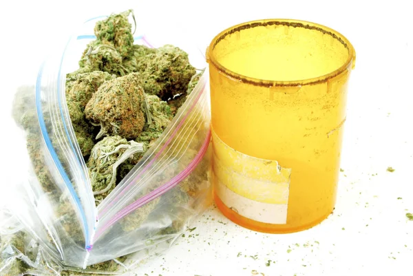 Koncepce Drogové Závislosti Marihuany Skladba Izolovaná Bílém Pozadí — Stock fotografie