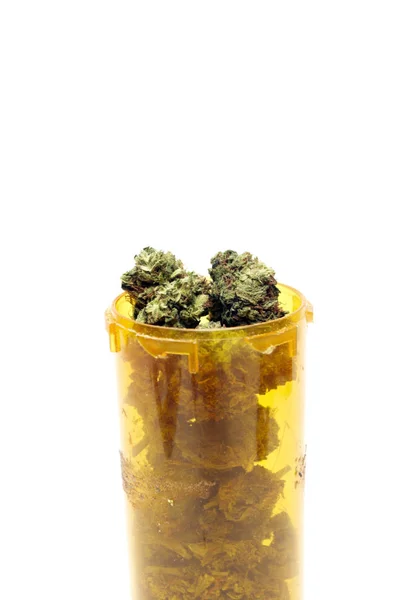 Maconha Seca Garrafa Plástico Amarelo Conceito Toxicodependência Conceito Maconha Medicinal — Fotografia de Stock