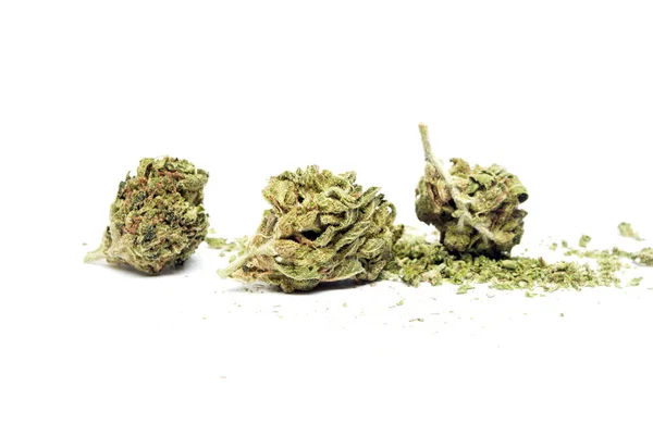 Kurutulmuş Marihuananın Yakından Bak Uyuşturucu Bağımlılığı Kavramı Tıbbi Marihuana Kavramı — Stok fotoğraf