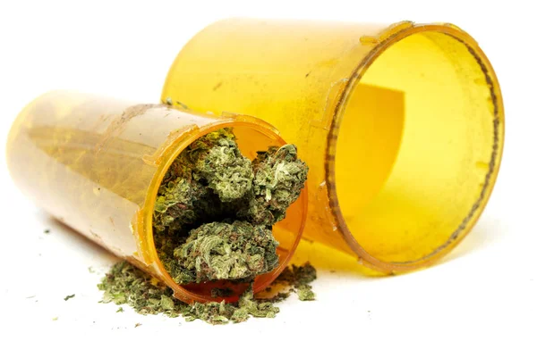 Gedroogde Marihuana Plastic Fles Drugsverslaving Concept Medisch Marihuana Concept — Stockfoto