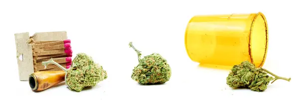 Koncepcja Uzależnienia Narkotyków Marihuany Kompozycja Wyizolowana Białym Tle — Zdjęcie stockowe