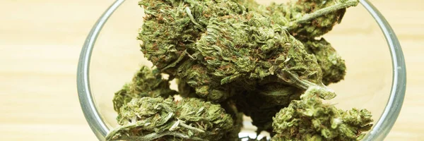 Marihuana Knoppen Glas Close Weergeven — Stockfoto