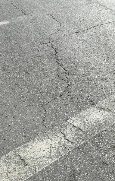 Close View Grey Cracked Asphalt Road White Dividing Lines — Stock Photo, Image