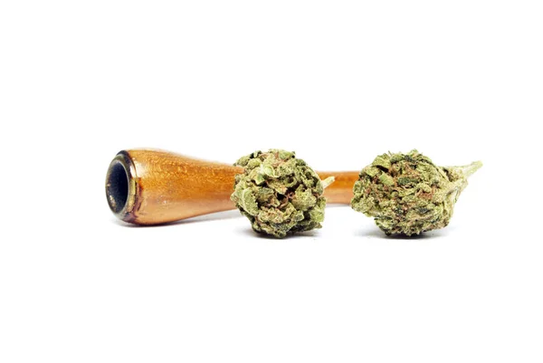 Conceptuele Samenstelling Van Marihuana Produceren Stilleven Geïsoleerd Witte Achtergrond — Stockfoto