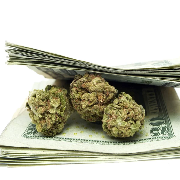 Marihuana y dinero —  Fotos de Stock