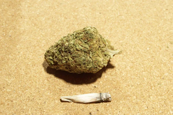 Esrar Uyuşturucu Bağımlılığı Kavramı Tıbbi Marihuana Kavramı — Stok fotoğraf