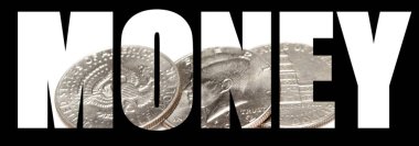 Para kelimesi, siyah arkaplanda madeni paralar.   