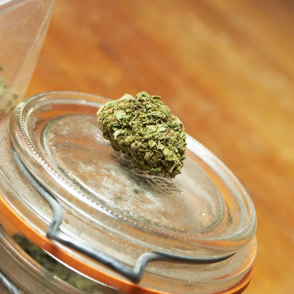 Marijuana Glass Jar Bud Cannabis Plant — Stock Photo, Image