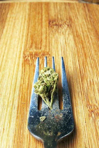 Marijuana Fork Wooden Table Bud Cannabis Plant — Stock Photo, Image