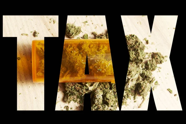 Steuer Schriftzug Auf Schwarzem Hintergrund Mit Marihuana — Stockfoto