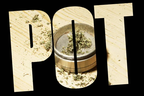 Pot Bokstäver Svart Bakgrund Med Marijuana — Stockfoto
