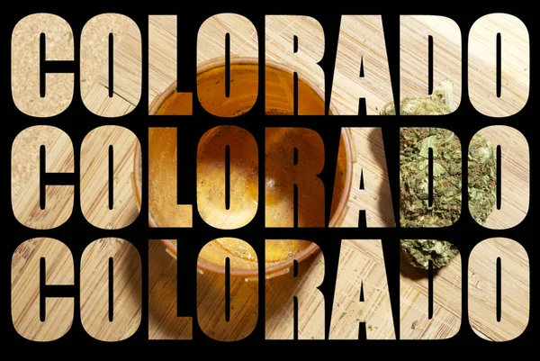 Colorado Inscrições Com Maconha Dentro Fundo Preto — Fotografia de Stock