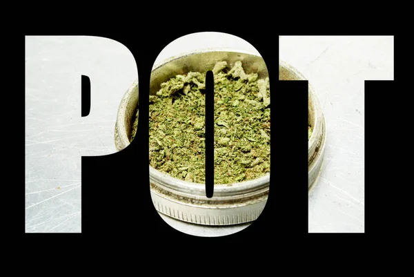 Lettrage Pot Sur Fond Noir Avec Marijuana — Photo