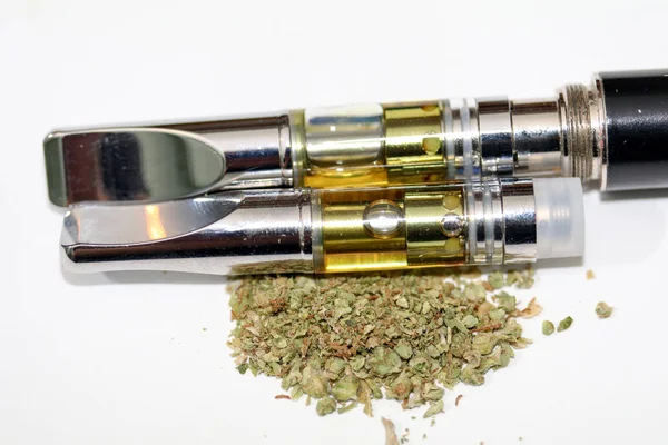 Vape Pen Vaping Marijuana Oil Cannabis Vaporizer Dried Cannabis — Stock Photo, Image
