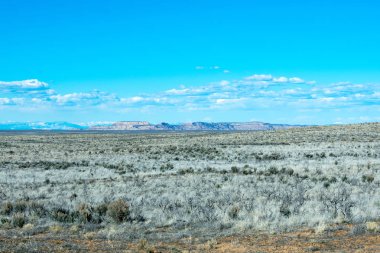 Issız alan, doğal arka plan