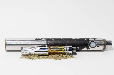 Esrar Vape, Vaping Esrar Yağı  