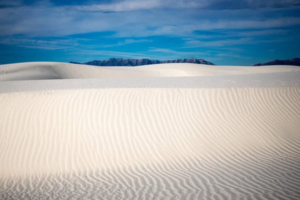 Bela Paisagem Deserto Sob Céu Azul Nublado — Fotografia de Stock