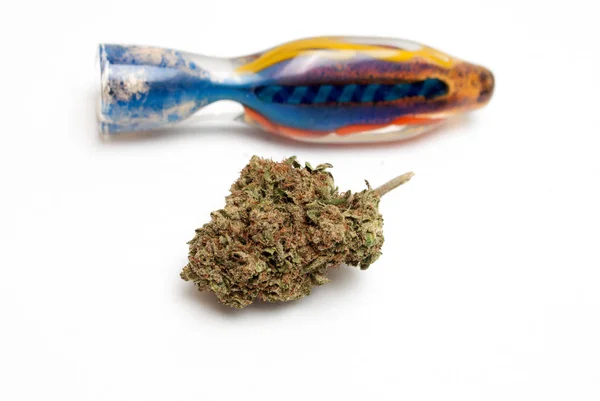 Marijuana Pipe Fumer Sur Fond Blanc Concept Toxicomanie Concept Marijuana — Photo