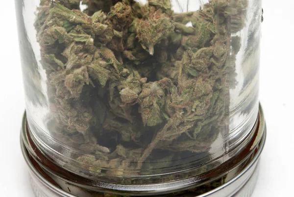 Närbild Torkad Marijuana Glasburk Narkotika Missbruk Koncept Medicinsk Marijuana Koncept — Stockfoto