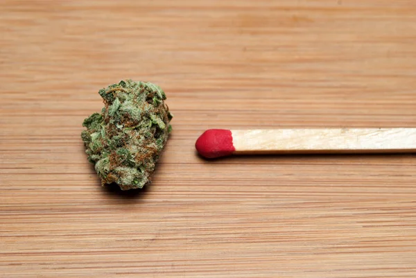 Dried Marijuana Match Wooden Board Drug Addiction Concept Medical Marijuana — Stock Photo, Image