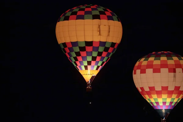 Hete Lucht Ballonnen Bij Night Sky — Stockfoto