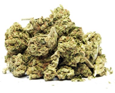 Beyaz arka planda izole edilmiş marihuana ilaçları
