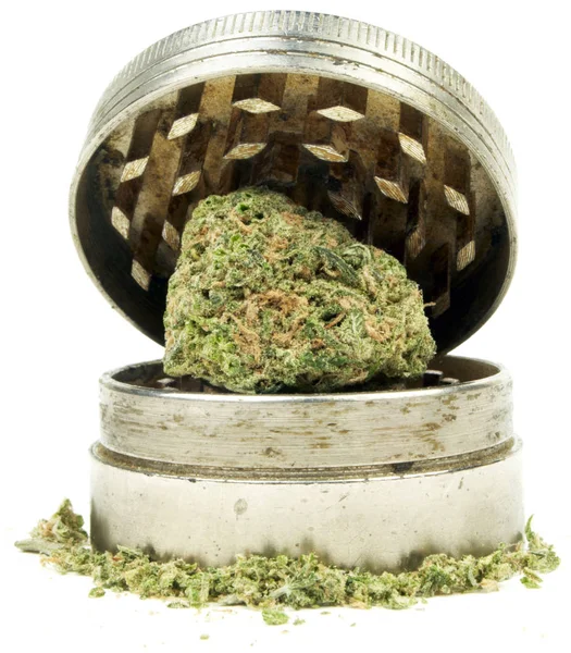 Şişe Ile Marihuana Beyaz Arka Plan Üzerinde Izole Natürmort — Stok fotoğraf