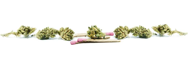 Getrocknetes Marihuana Und Streichhölzer Drogenabhängigkeit Medizinisches Marihuana Konzept — Stockfoto