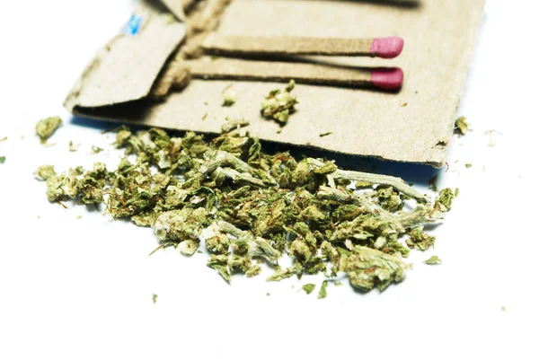 Torkad Marijuana Och Tänd Stickor Narkotika Missbruk Koncept Medicinsk Marijuana — Stockfoto