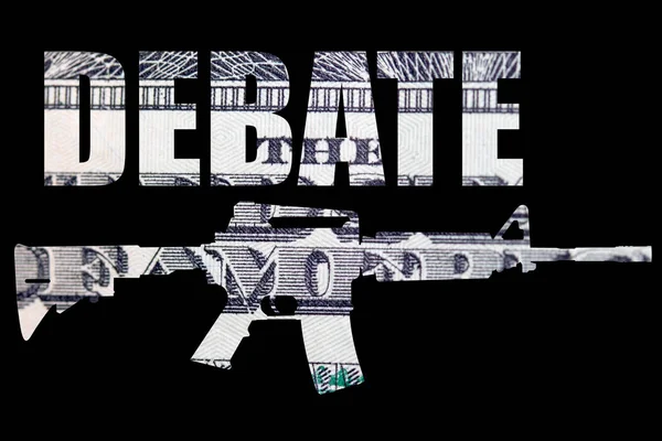 銃と金だアメリカでの銃撃事件を代表する アメリカドル法案の詳細と議論の碑文の上に自動銃の形状 — ストック写真