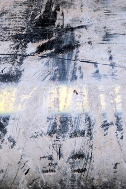 İşaretli dokulu yol yüzeyi