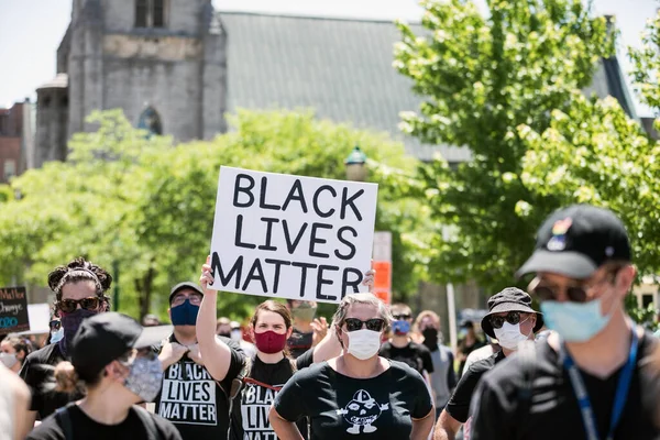 Syracuse Estados Unidos 2020 Protesta Contra Vida Los Negros Marzo Fotos De Stock Sin Royalties Gratis