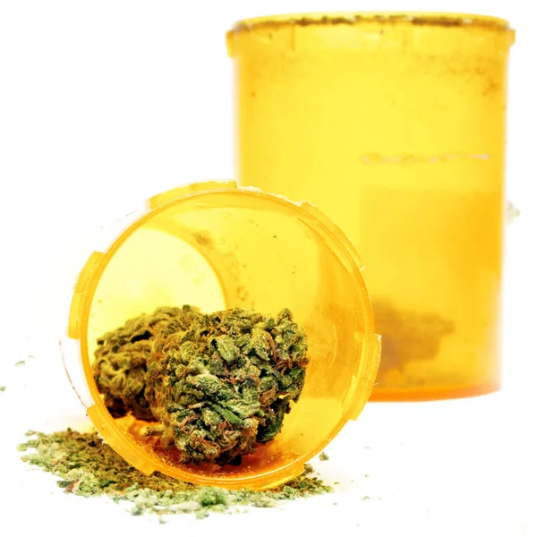 Medical Marijuana Cannabis Buds Prescription Pill Bottle — Stock Photo, Image