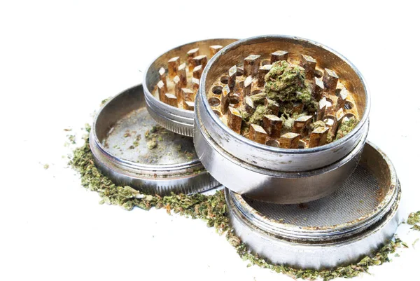 Buds Marijuana Grinders Close — Stock Photo, Image