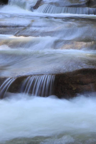 Voda Tekoucí Řece Přírodní Krajina — Stock fotografie