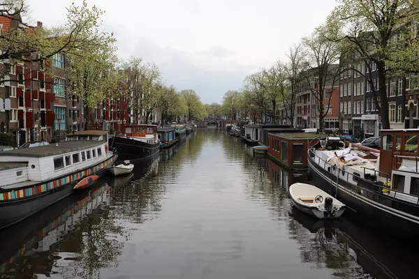 Rij Authentieke Grachtenpanden Amsterdam — Stockfoto