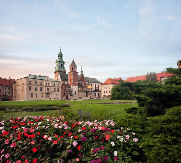 Dziedziniec zamku na Wawelu — Zdjęcie stockowe