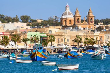 Marsaxlokk liman görünüm