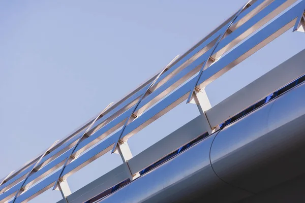 Koruma çiti yükseltilmiş bridge uygulamasında