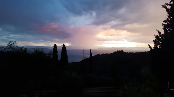 Beautiful Tropical Storm Clouds Lake Europe Mediterranean Greece Red Colored — Stock Photo, Image