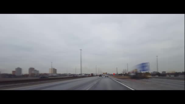 Fahren Auf Der Autobahn Tagsüber Mit Bewegungsunschärfeeffekt Fahrersicht Autobahn Oder — Stockvideo