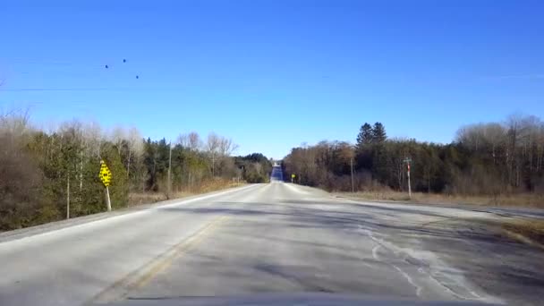 Kör Landsväg Dagen Driver Synvinkel Pov Countrys Ide Street Dagtid — Stockvideo