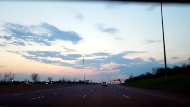 Vezetés Dim Morning Highway Sunrise Horizon Driver Point View Pov — Stock videók