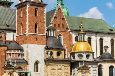 Krakow 'daki Wawel Şatosu' ndaki Sigismund Şapeli